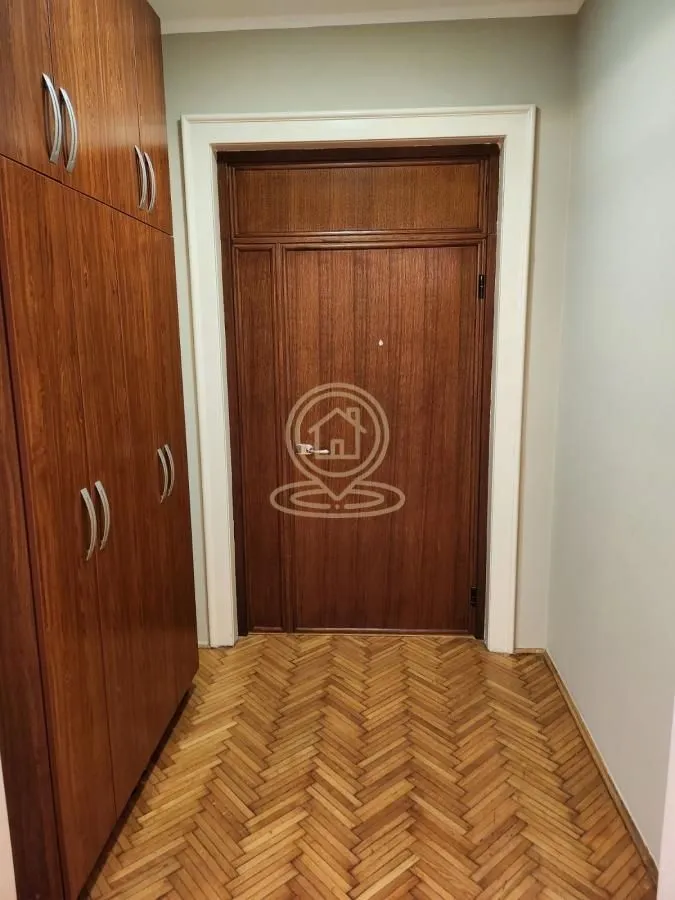 Izdavanje, poslovni prostor, 80m², Stari Grad, Beograd