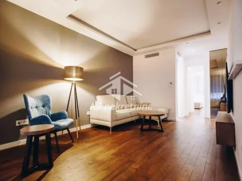 Izdavanje, trosoban stan, 68m², Čubura, Beograd - image 3