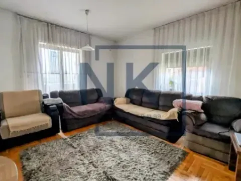 Prodaja, kuća, 251m², Zagorič, Podgorica - image 5