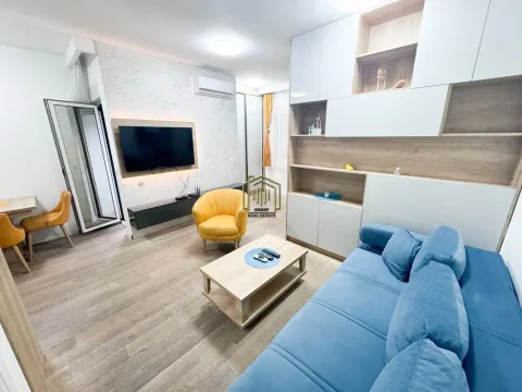 Rent, apartment, 35m², Bečići, Budva - image 2