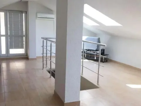 Prodaja, trosoban stan, 132m², Stoliv, Kotor - image 8