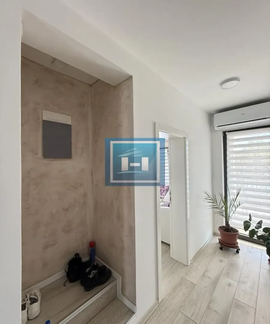 Prodaja, kuća, 240m², Centar, Jagodina
