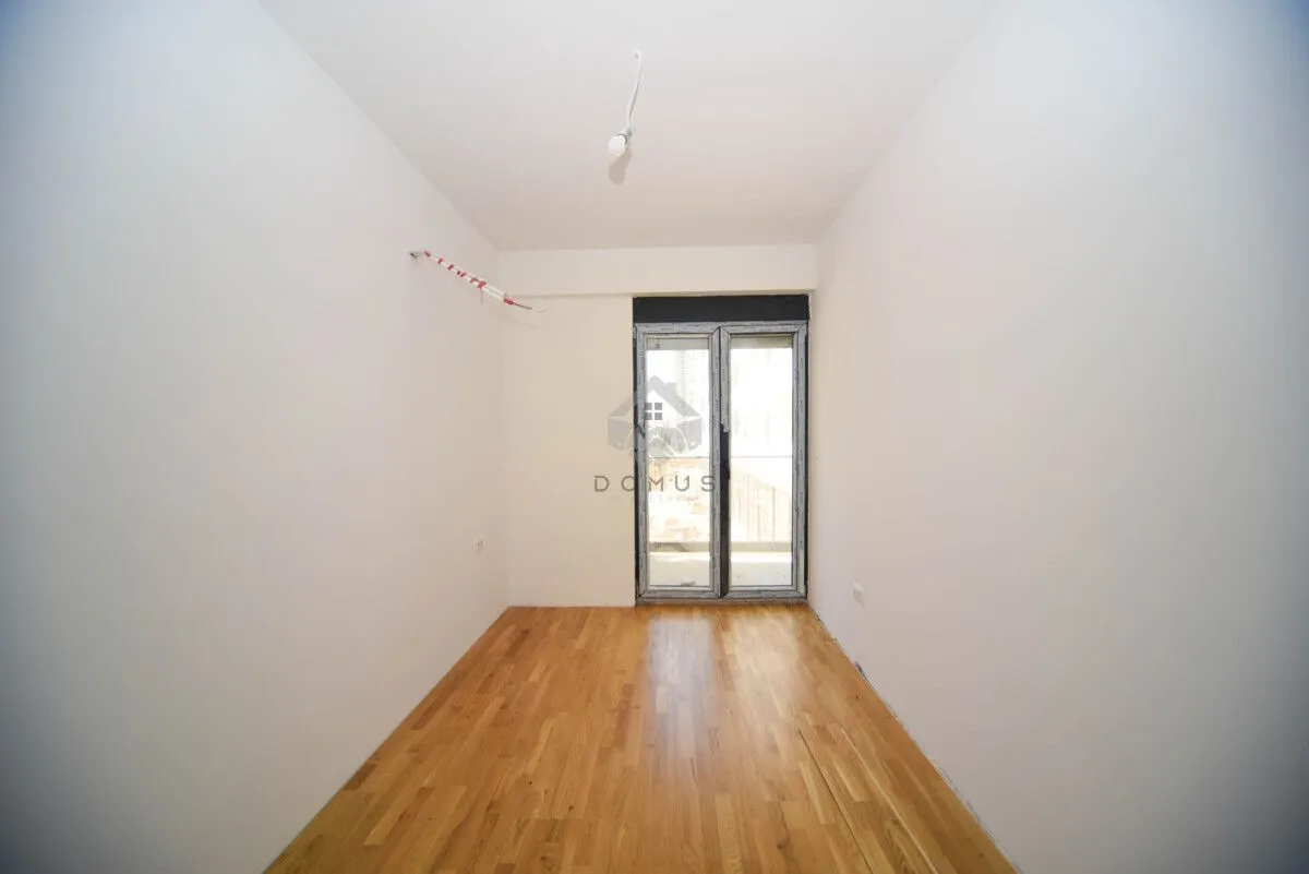 Prodaja, dvosoban stan, 70m², Stari Aerodrom, Podgorica