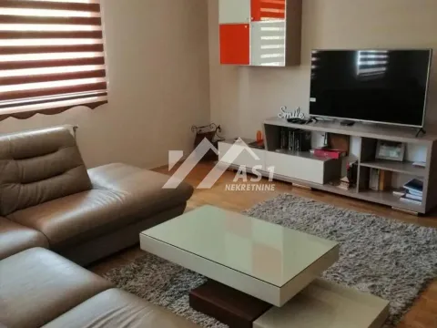 Izdavanje, četvorosoban stan, 95m², Novo naselje, Novi Sad - image 2