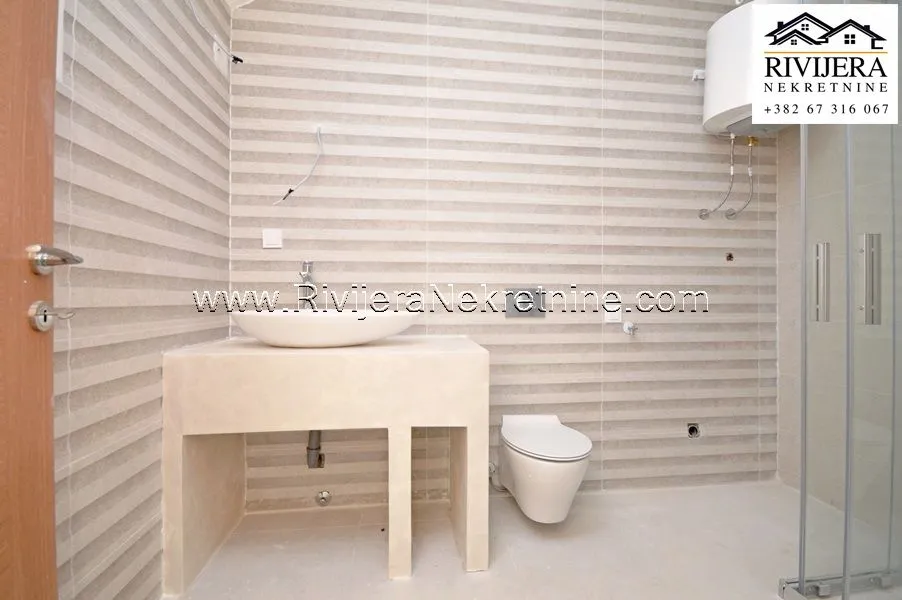 Prodaja, kuća, 255m², Herceg Novi, Crna Gora