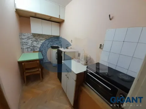 Prodaja, dvosoban stan, 32m², Karaburma, Palilula Sve Podlokacije - image 10