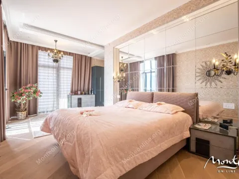 Prodaja, kuća, 428m², Orahovac, Kotor - image 18