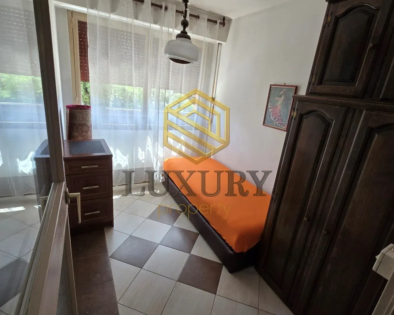 Prodaja, dvosoban stan, 60m², Blok 5, Podgorica