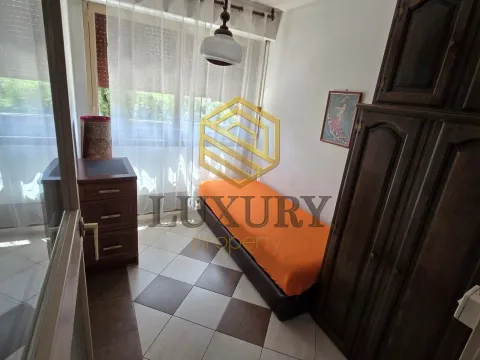 Prodaja, dvosoban stan, 60m², Blok 5, Podgorica - image 4