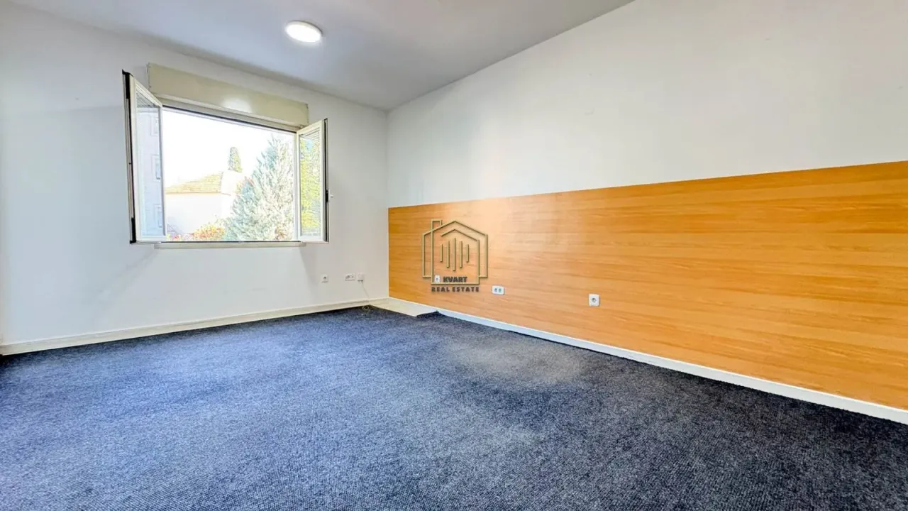 Rent, office space, 42m², Ljubović, Podgorica