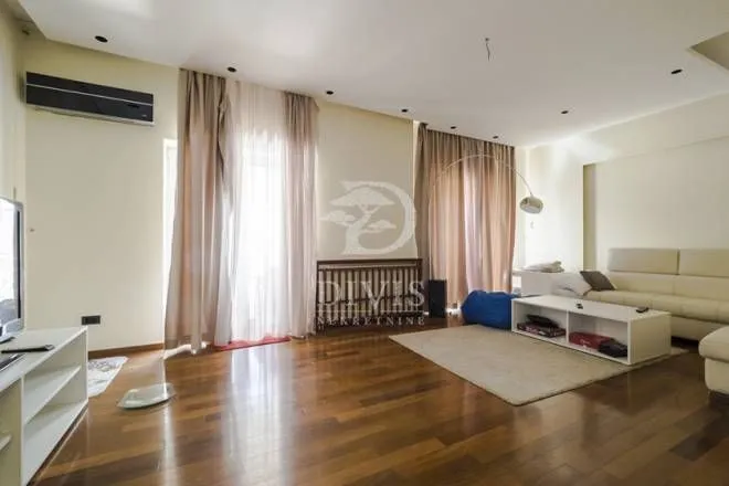 Sale, house, 274m², Partizanov Stadion, Beograd