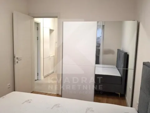 Rent, one bedroom apartment, 40m², Tuški Put, Podgorica - image 6