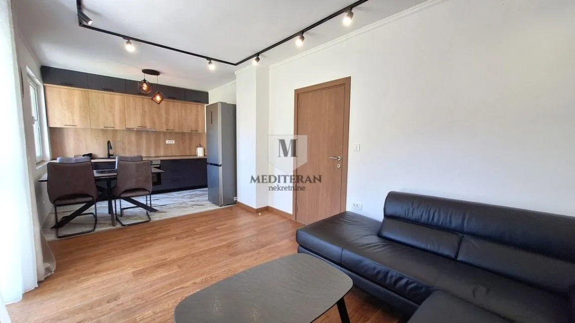 Prodaja, dvosoban stan, 71m², Kumbor, Herceg Novi