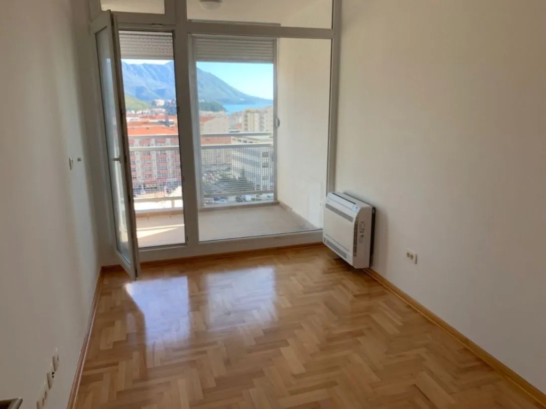 Sale, two bedroom apartment, 56m², Centar, Budva