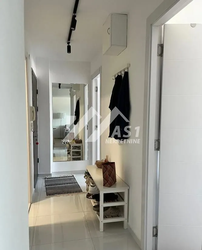 Izdavanje, dvosoban stan, 53m², Liman 2, Novi Sad Sve Podlokacije
