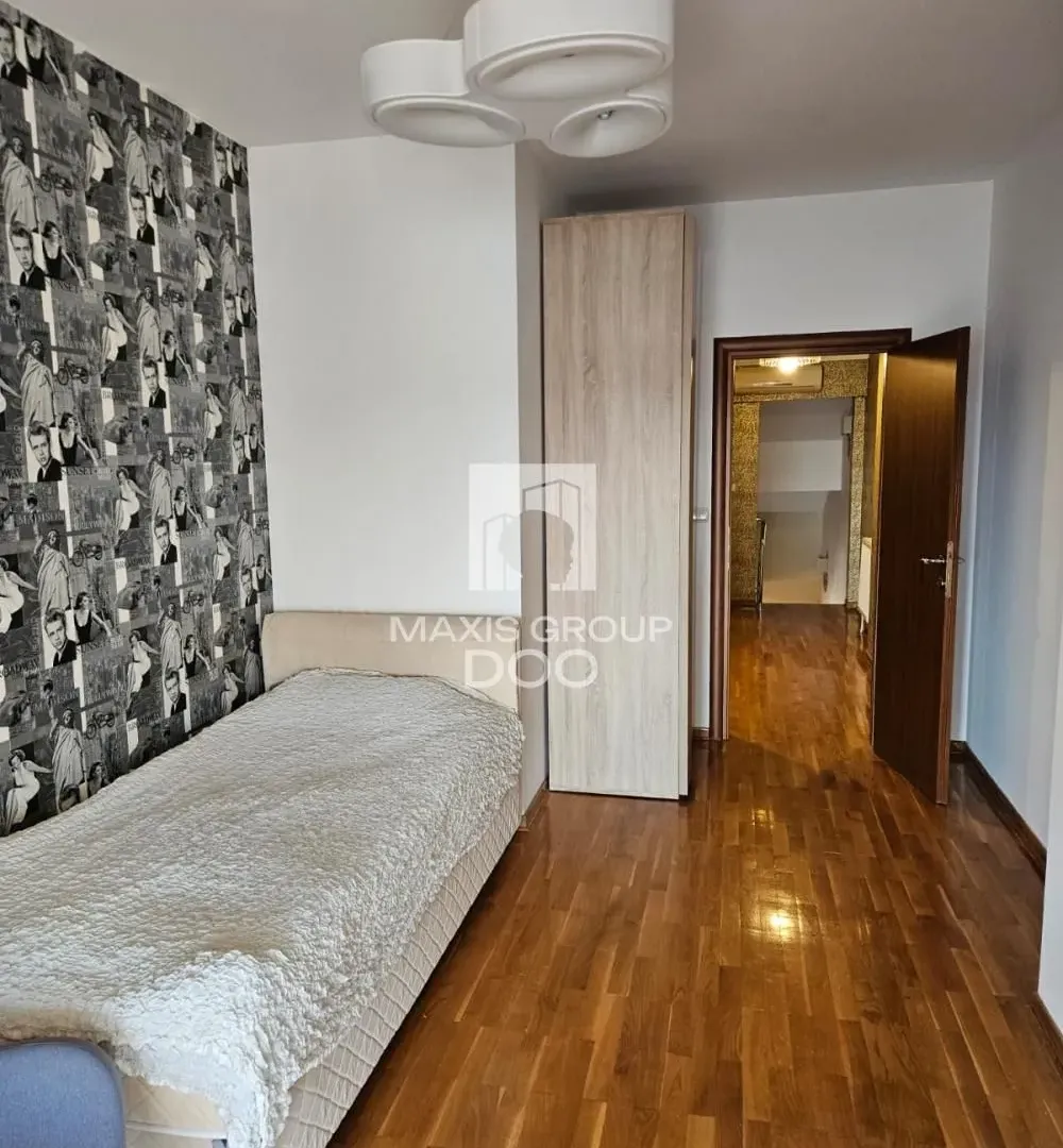 Sale, apartment, 108m², Skojevsko Naselje, Beograd