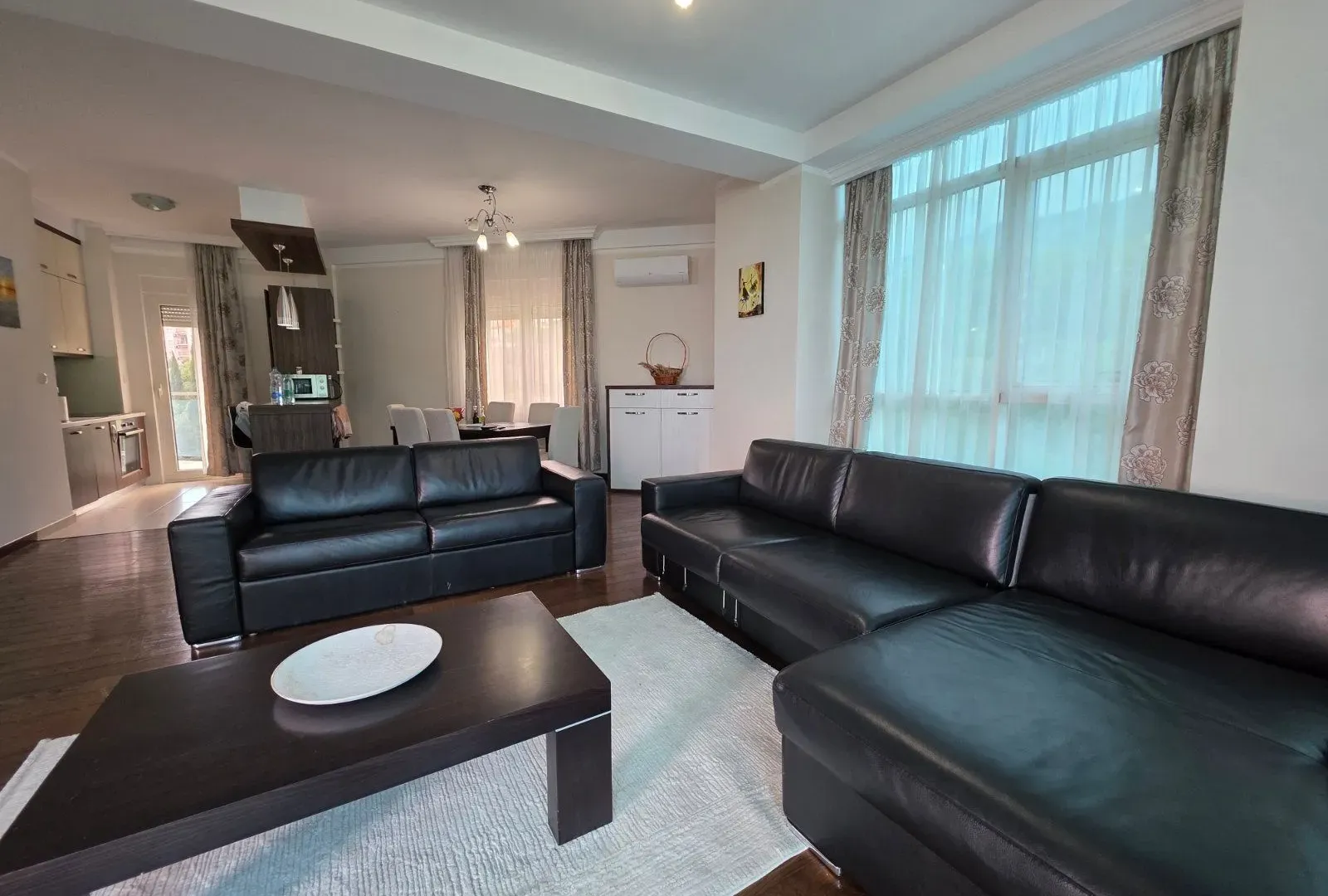 Sale, two bedroom apartment, 89m², Bečići, Budva