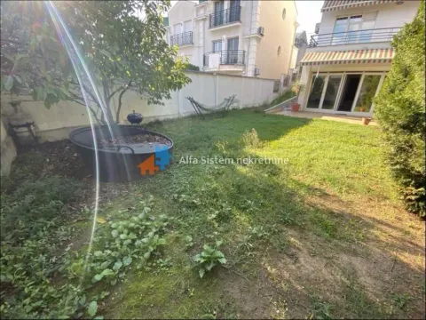 Rent, house, 280m², Savski Venac, Beograd - image 53