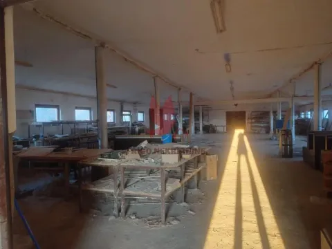 Prodaja, poslovni prostor, 381m², Mladenovac, Beograd - image 4