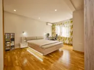 Prodaja, kuća, 200m², Krimovica, Kotor - image 4