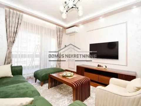 Rent, one bedroom apartment, 50m², Master Kvart, Podgorica - image 2