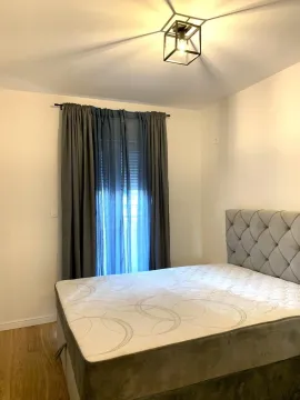 Izdavanje, jednosoban stan, 50m², Central Point, Podgorica - image 6