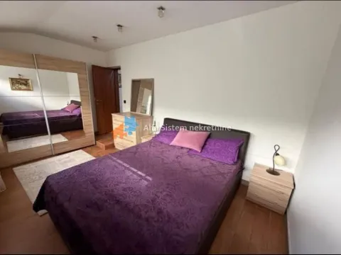 Izdavanje, stan, 170m², Savski Venac, Beograd - image 15