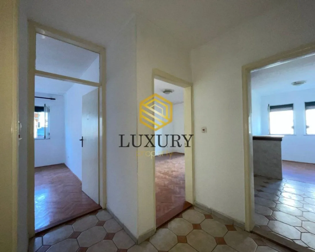 Prodaja, jednosoban stan, 52m², Stari Aerodrom, Podgorica