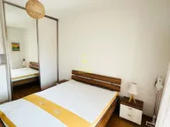 Izdavanje, jednosoban stan, 54m², City Kvart, Podgorica - image 9