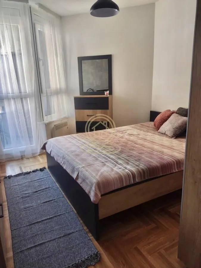 Rent, one bedroom apartment, 45m², Pantelej, Niš