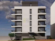 Izdavanje, jednosoban stan, 45m², Centar, Budva - image 24