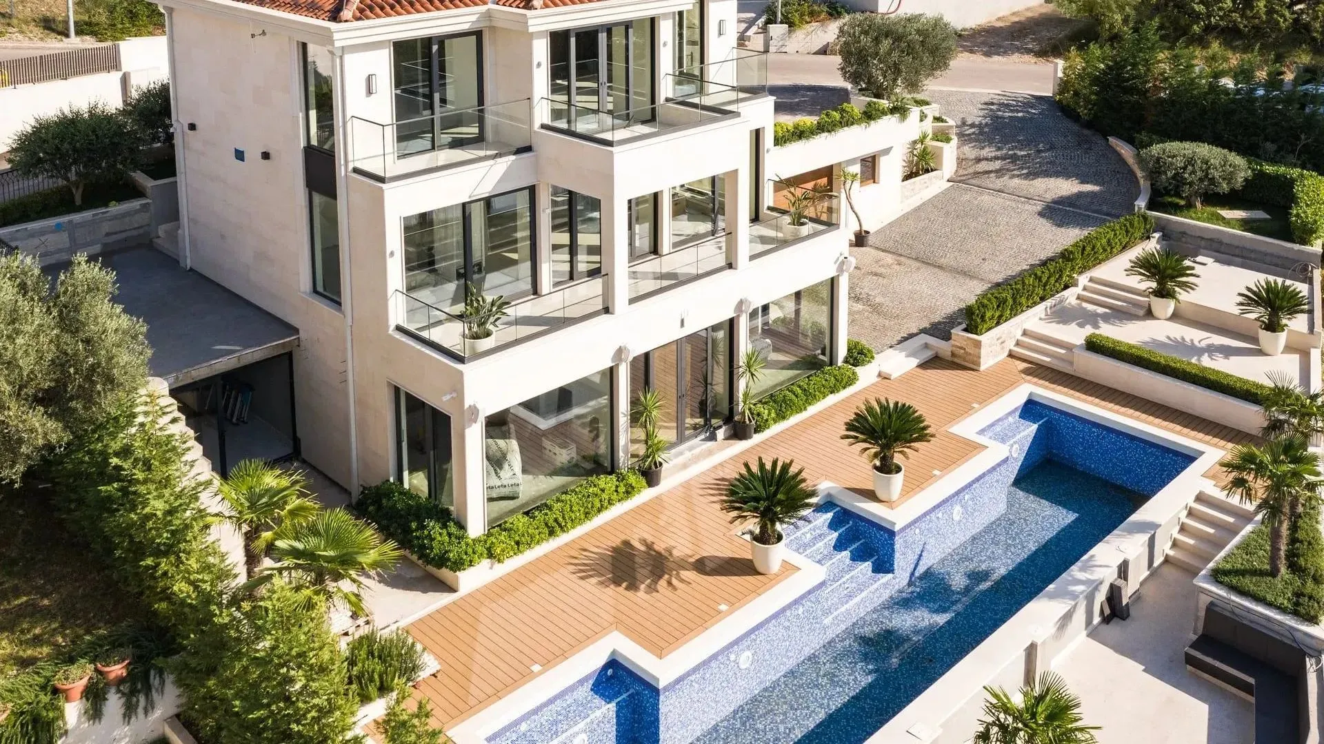 Sale, house, 400m², Blizikuće, Budva