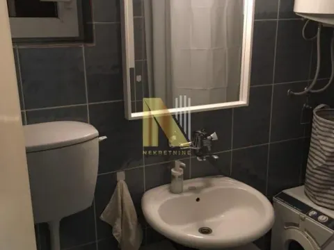 Izdavanje, garsonjera, 28m², Podbara, Novi Sad Sve Podlokacije - image 7