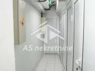 Izdavanje, kuća, 1400m², Savski Venac, Beograd - image 25