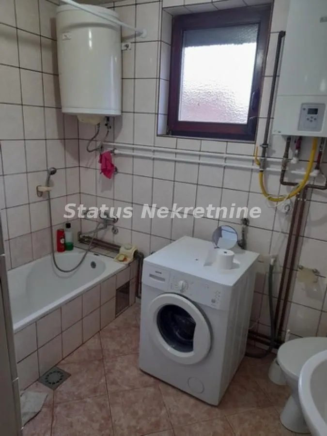 Prodaja, kuća, 180m², Temerin, Novi Sad