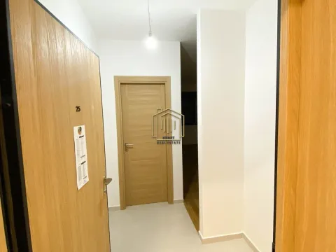 Rent, one bedroom apartment, 45m², City Kvart, Podgorica - image 6