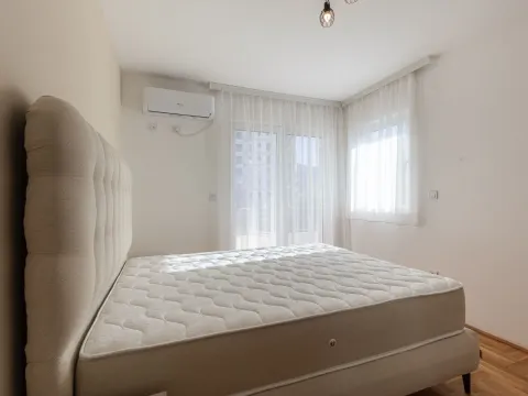 Sale, two bedroom apartment, 64m², Bečići, Budva - image 9