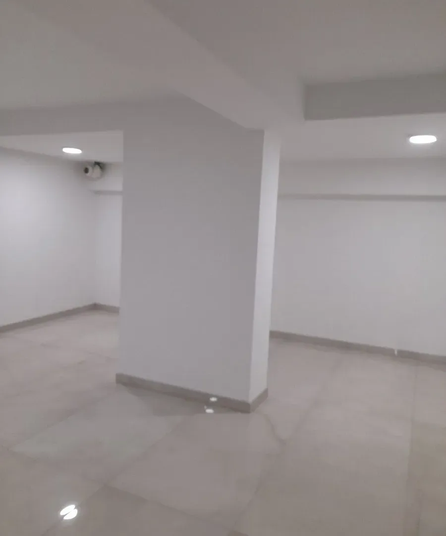 Sale, office space, 167m², Ruma, Srbija
