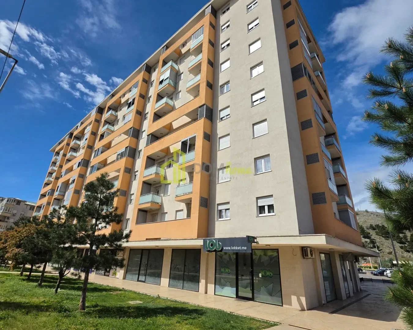 Rent, office space, 175m², Zagorič, Podgorica