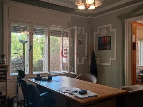 Sale, house, 348m², Centar, Subotica - image 11