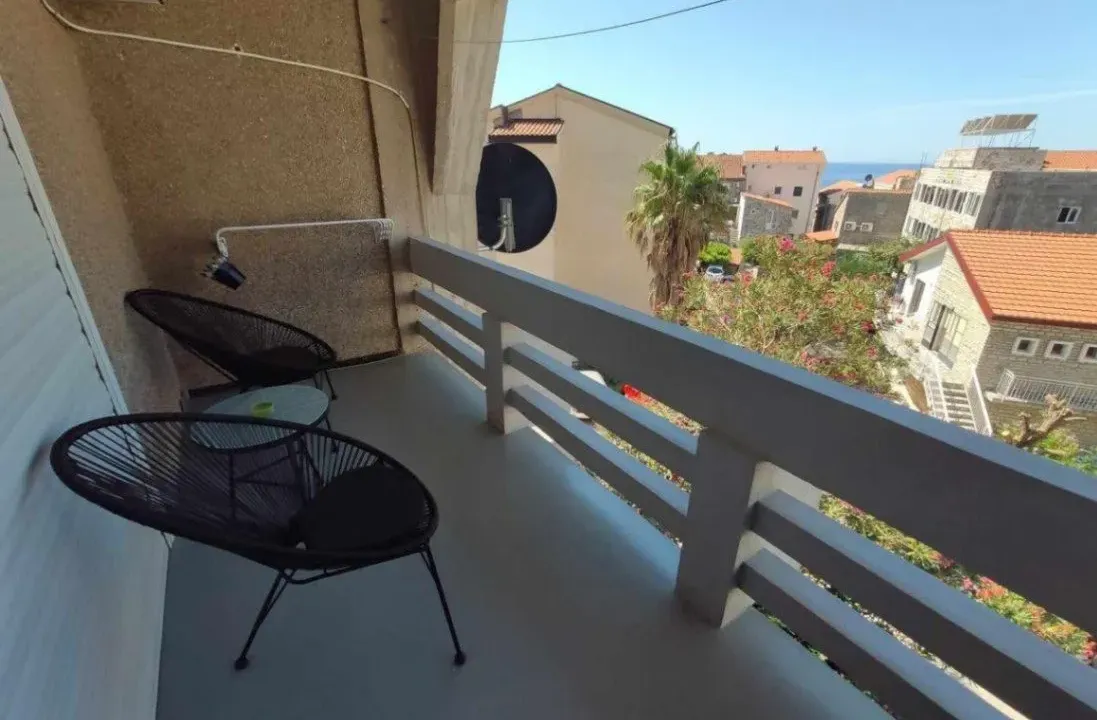 Prodaja, trosoban stan, 80m², Petrovac, Budva