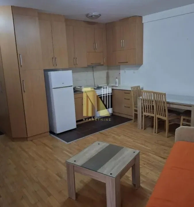 Rent, two bedroom apartment, 43m², Novo naselje, Novi Sad
