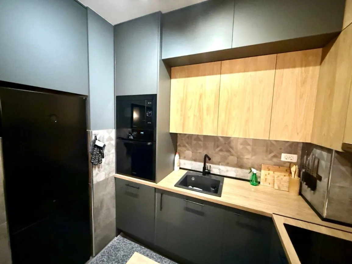 Izdavanje, jednosoban stan, 45m², Pobrežje, Podgorica