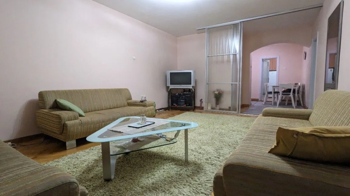 Prodaja, trosoban stan, 92m², Lepa Kata, Podgorica