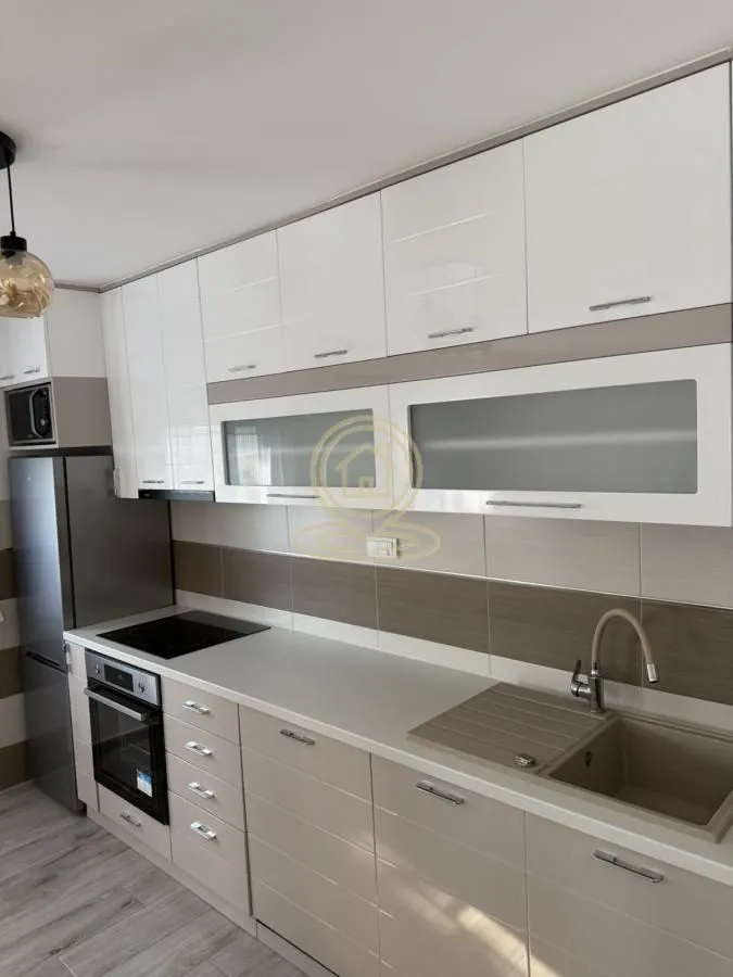 Izdavanje, četvorosoban stan, 91m², Telep, Novi Sad Sve Podlokacije