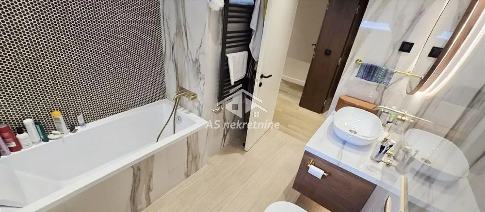 Prodaja, stan, 113m², Savski Venac, Beograd