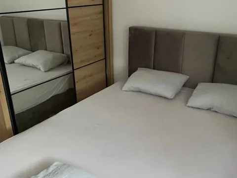 Izdavanje, dvosoban stan, 38m², Dubovica, Budva - image 8