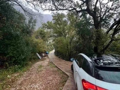 Sale, land lot, 2800m², Orahovac, Kotor - image 2