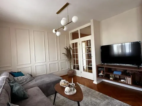 Izdavanje, jednosoban stan, 63m², Centar, Podgorica - image 2