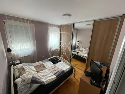 Prodaja, kuća, 256m², Zemun Sve Podlokacije, Beograd - image 12